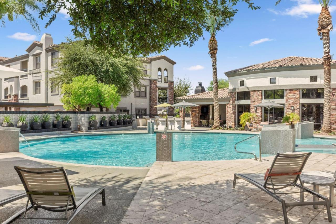 Cozysuites Glendale By The Stadium With Pool 06 מראה חיצוני תמונה